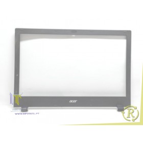 Acer E5-573G LCD Bezel